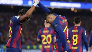 Vùi dập Newcastle không thương tiếc, Barcelona thắng tiến vào Tứ kết