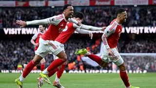 Hình ảnh cho bài FC Phạt góc tiếp tục phát huy sở trường, Arsenal nối dài chuỗi bất bại trước Chelsea