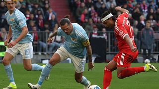 Gnabry “prime” tái hiện, Hùm xám băng băng về đích