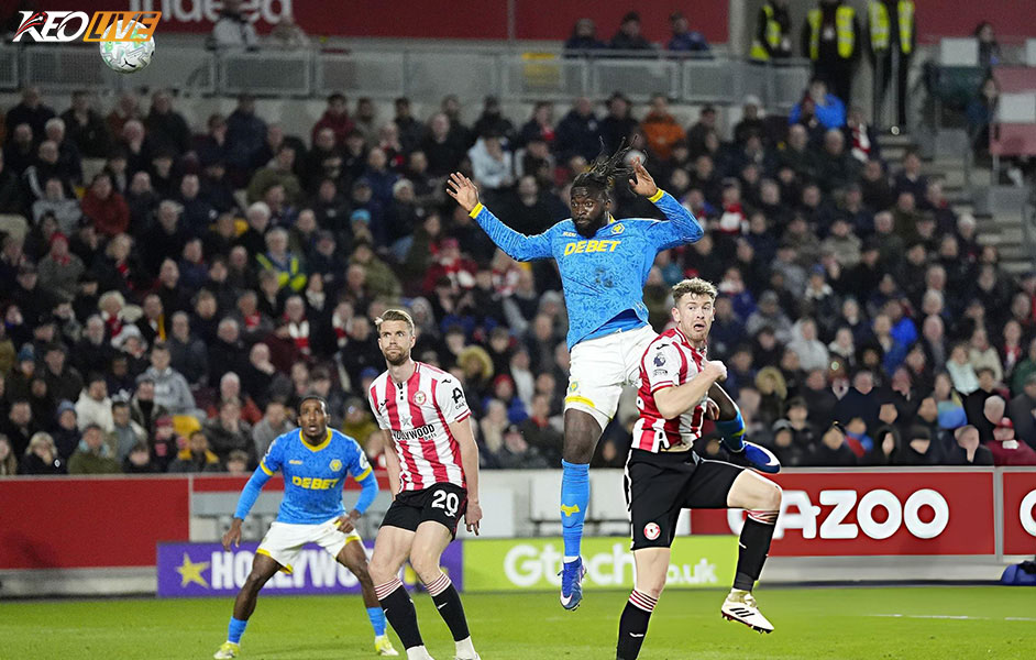 Bàn thứ 3 của Arokodare khi vào sân từ ghế dự bị | Keolive