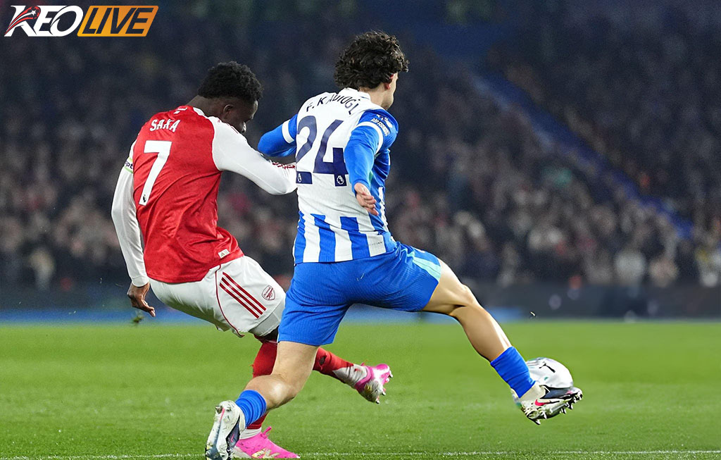 Saka ghi bàn trong trận thứ 300 cho Pháo thủ | Keolive