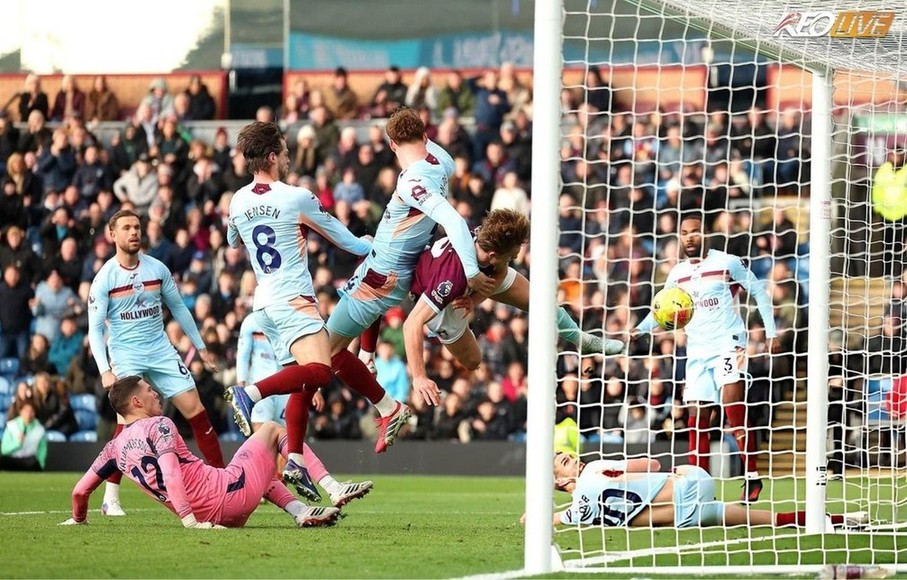 Nỗ lực của Burnley khiến trận đấu trở nên kịch tính  | Keolive