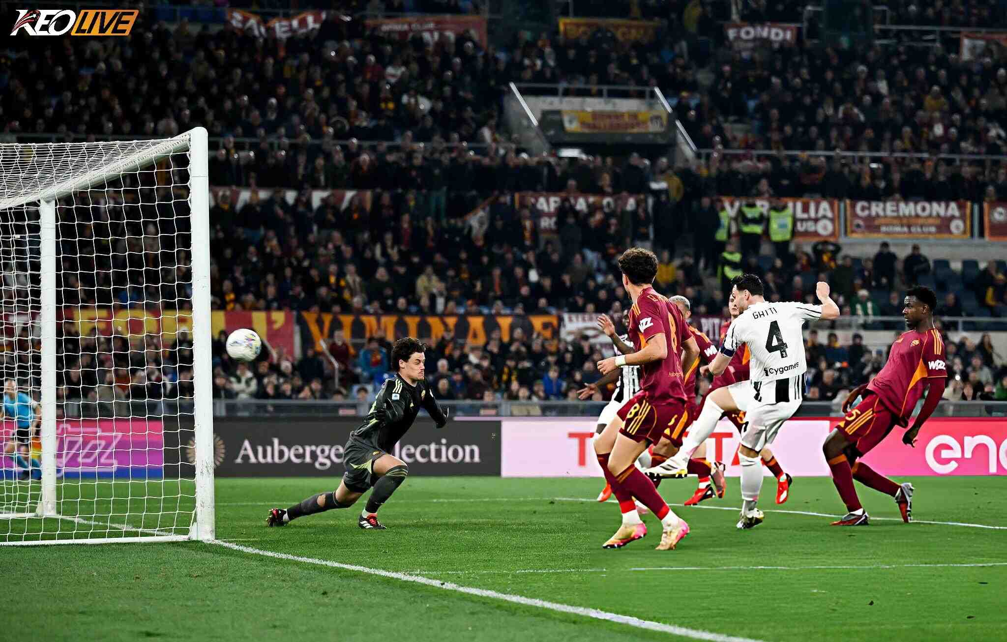 Bàn thắng của Gatti đến sau ít phút cầu thủ này được vào sân | Keolive