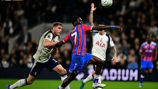 Hình ảnh cho bài Tottenham tiếp tục chìm trong khủng hoảng khi để Palace lội ngược dòng