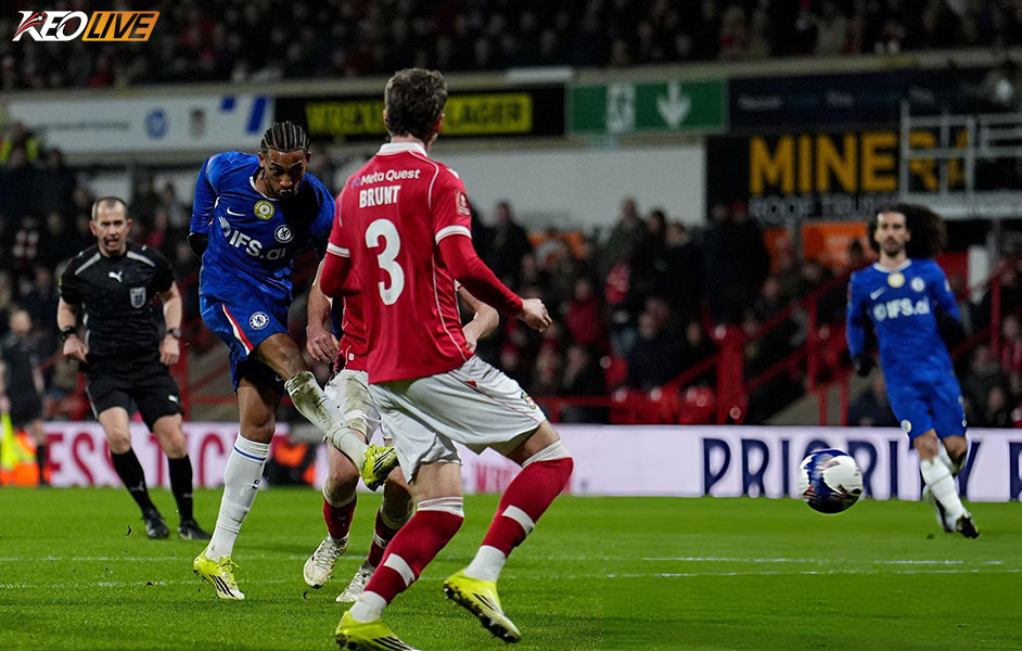 Bàn kết liễu của Pedro chấm dứt mọi hy vọng của đội chủ nhà | Keolive