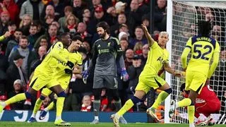 Hình ảnh cho bài Richarlison ghi bàn phút 90, Spurs giật lại 1 điểm tại Anfield