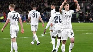 Hình ảnh cho bài Đánh bại Midtjylland trên chấm luân lưu Forest ngược dòng vào Tứ kết