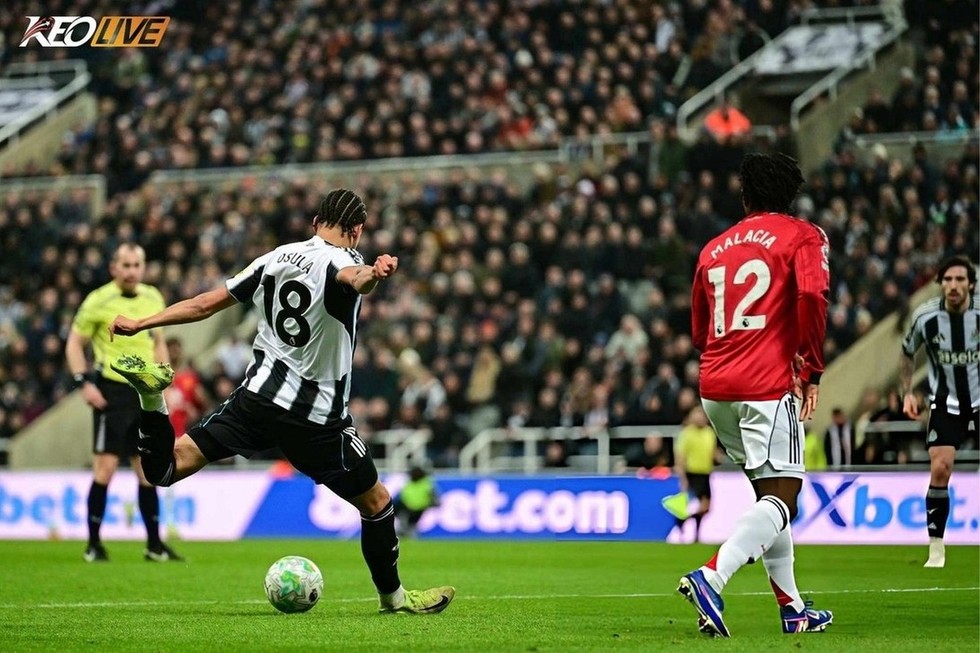 Bàn thắng của Osula nhấn chìm MU dù thi đấu hơn người | Keolive