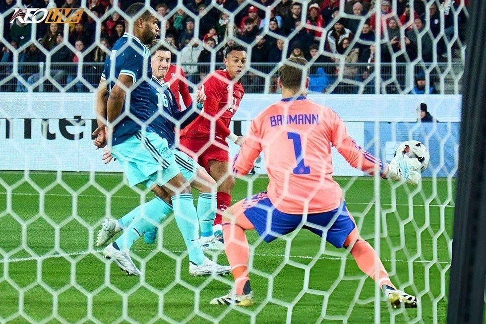 Ndoye ghi bàn ngay từ pha dứt điểm đầu tiên | Keolive