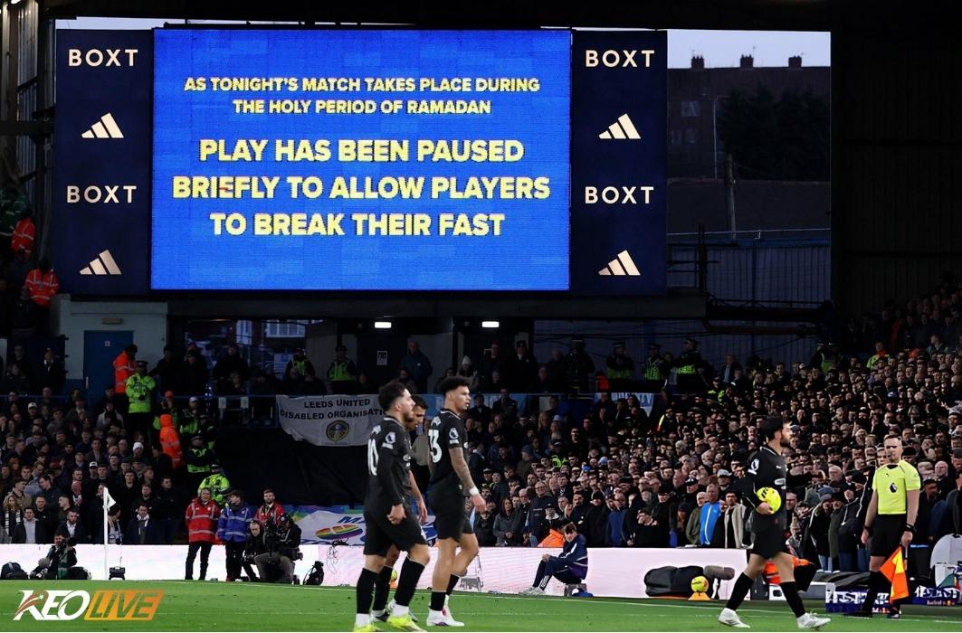 Trận đấu bị gián đoạn vì lý do tôn giáo | Keolive