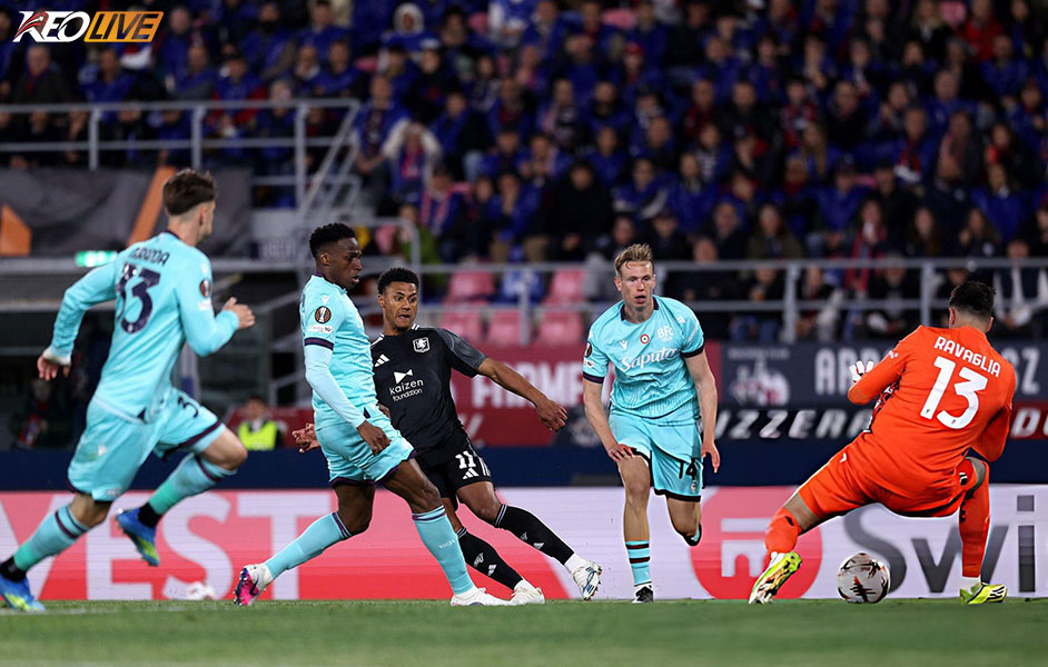 Ollie Watkins lập cú đúp giúp Aston Villa tiến gần tấm vé vào bán kết | Keolive