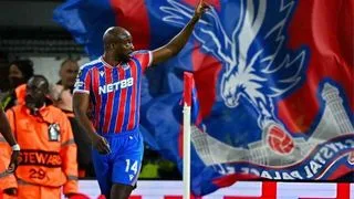 Hình ảnh cho bài Crystal Palace đè bẹp Fiorentina trên sân nhà, rộng cửa vào bán kết Conference League