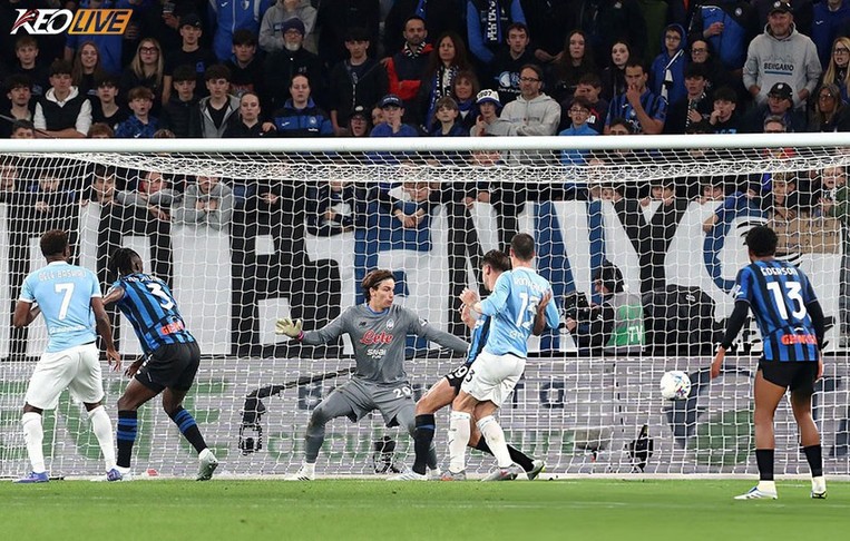 Lazio bất ngờ có bàn thắng mở tỉ số trong thế bị ép sân | Keolive