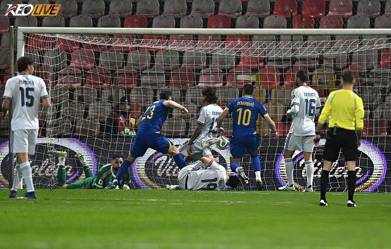 Bosnia có được bàn gỡ hoà quý giá | Keolive