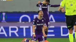 Hình ảnh cho bài Fiorentina giành chiến thắng nghẹt thở với màn trình diễn siêu hạng của De Gea