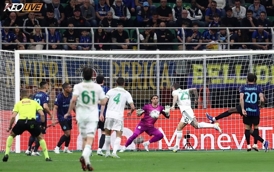 Roma không quá lép vế trong hiệp 1 | Keolive