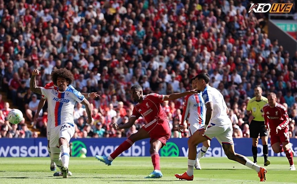 Isak vẫn cho thấy bản năng sát thủ đáng sợ của mình | Keolive