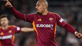 Hình ảnh cho bài Malen bùng nổ hat-trick, Roma áp đảo Pisa trên sân Olimpico