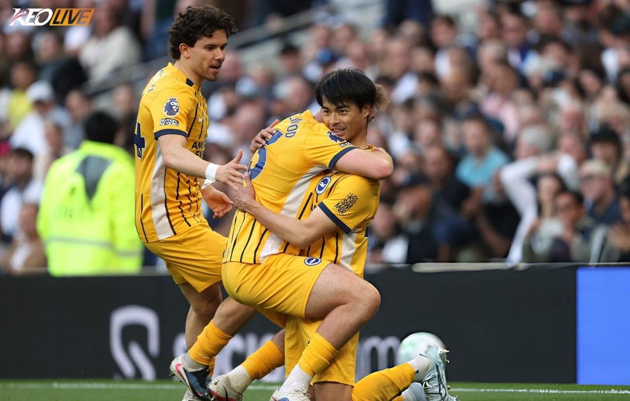 Mitoma gỡ hòa cho đội khách ngay trước giờ nghỉ | Keolive