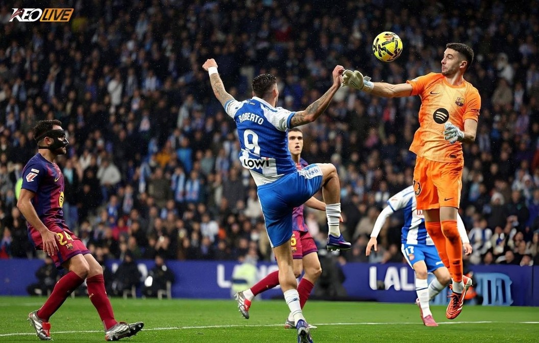 Lần đối đầu gần nhất giữa hai đội kết thúc với chiến thắng 2-0 dành cho Barcelona | Keolive