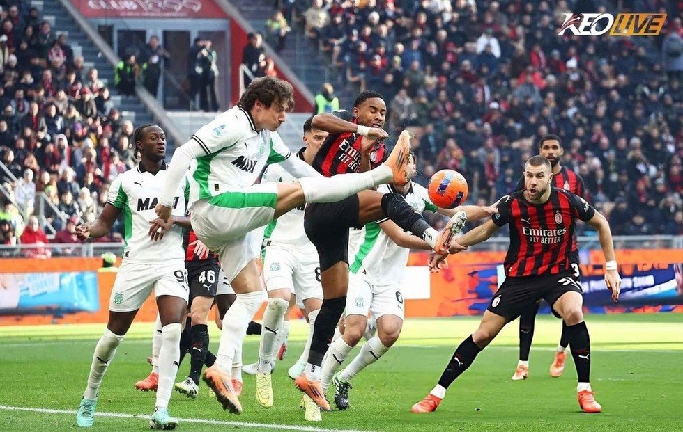 Lần gặp nhau gần nhất Sassuolo vs AC Milan | Keolive