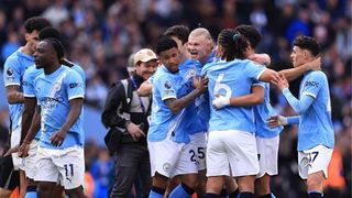 Haaland định đoạt đại chiến, Man City xoay chuyển cuộc đua vô địch