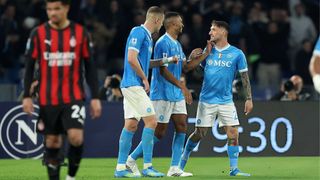 Ngôi nhì bảng đổi chủ, AC Milan tiếp tục hụt hơi giai đoạn cuối