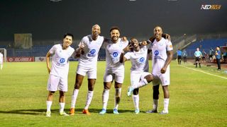 Ngoại binh gia tăng: Bài toán khó cho cầu thủ nội