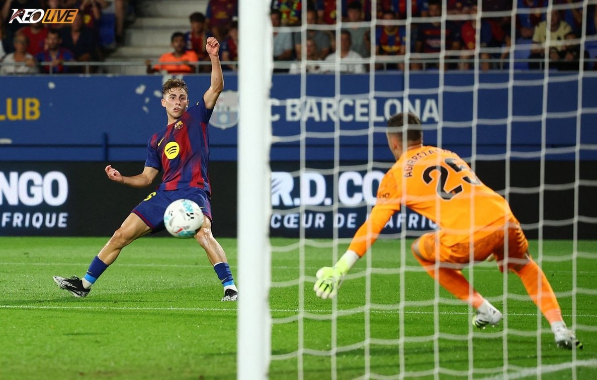 Ở lượt đi, Barca hủy diệt Valencia với tỷ số 6-0  | Keolive