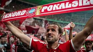 Hình ảnh cho bài Harry Kane lập hat-trick, Bayern hoàn tất cú đúp quốc nội đầy thuyết phục