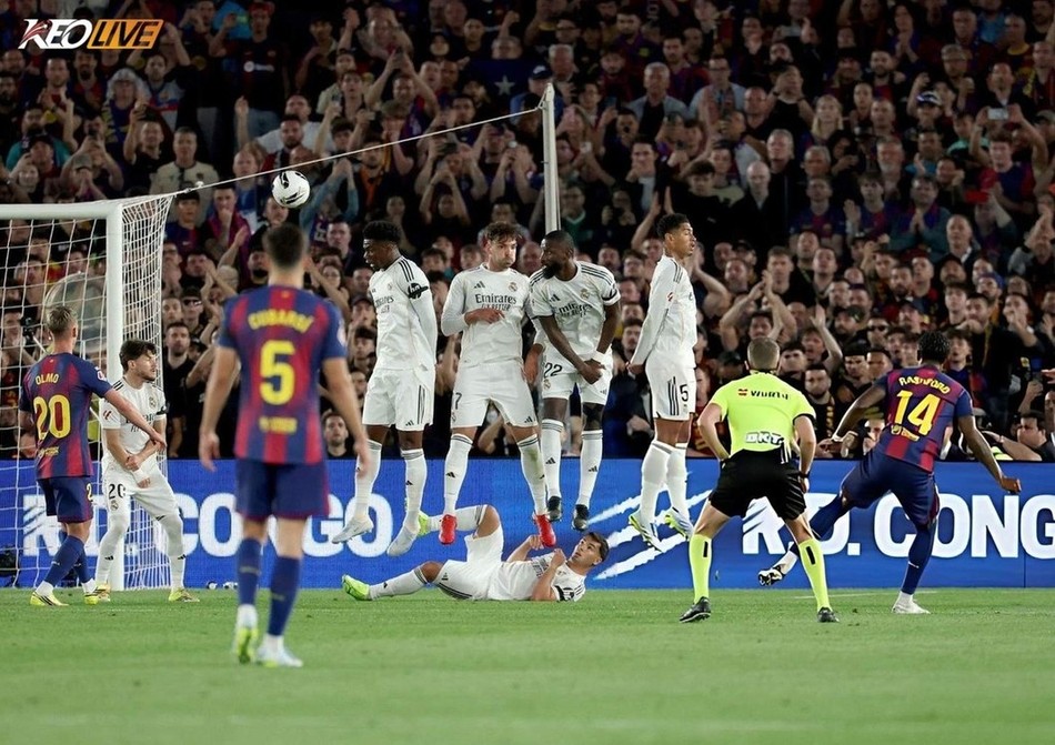 Hai bàn thắng sớm của Rashford và Torres giúp Barca dễ dàng kiểm soát trận đấu | Keolive