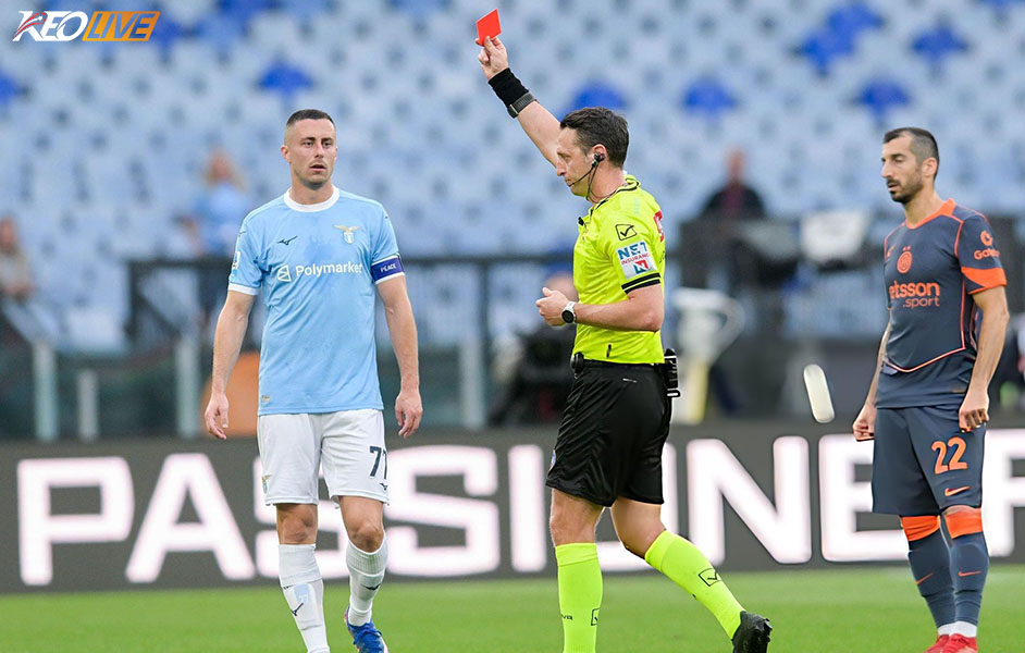 Thẻ đó của Romagnoli khiến trận đấu hoàn toàn vô vọng cho Lazio | Keolive