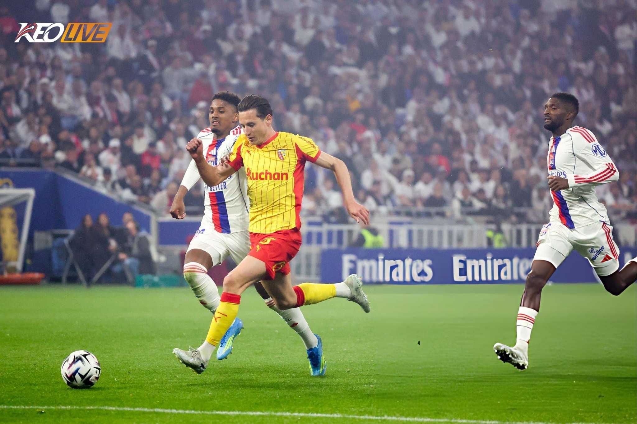 Thauvin kết thúc mùa giải đầy thăng hoa bằng bàn thắng vào lưới Lyon | Keolive
