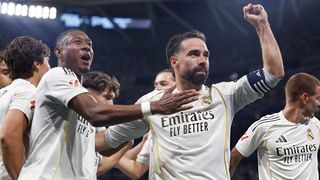 Bernabéu nghẹn ngào trong ngày chia tay Arbeloa, Carvajal và Alaba
