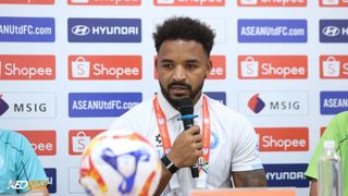 Xuân Son đoạt Vua phá lưới Shopee Cup dù Nam Định lỡ hẹn chung kết