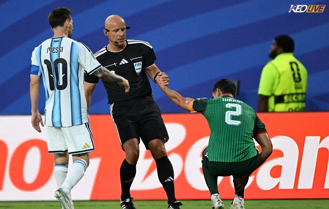 Algeria không hài lòng với cách Szymon Marciniak điều hành trận thua của họ | Keolive