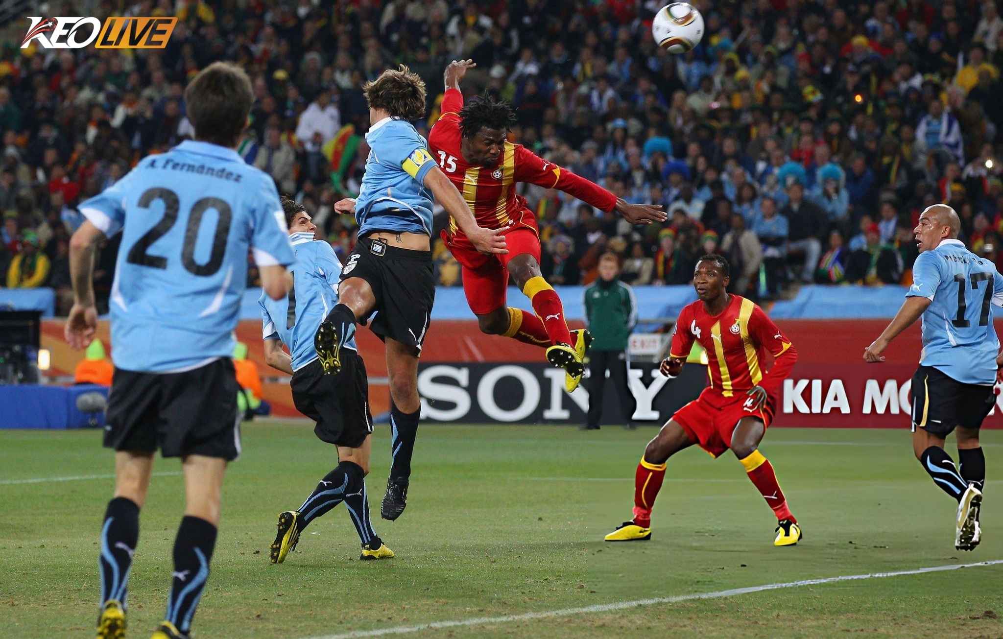 Black Stars từng tiến sát cánh cửa bán kết năm 2010 | Keolive