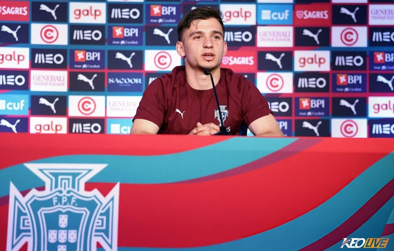 Conceicao: Bồ Đào Nha không có nghĩa vụ phải chuyền cho Ronaldo | Keolive
