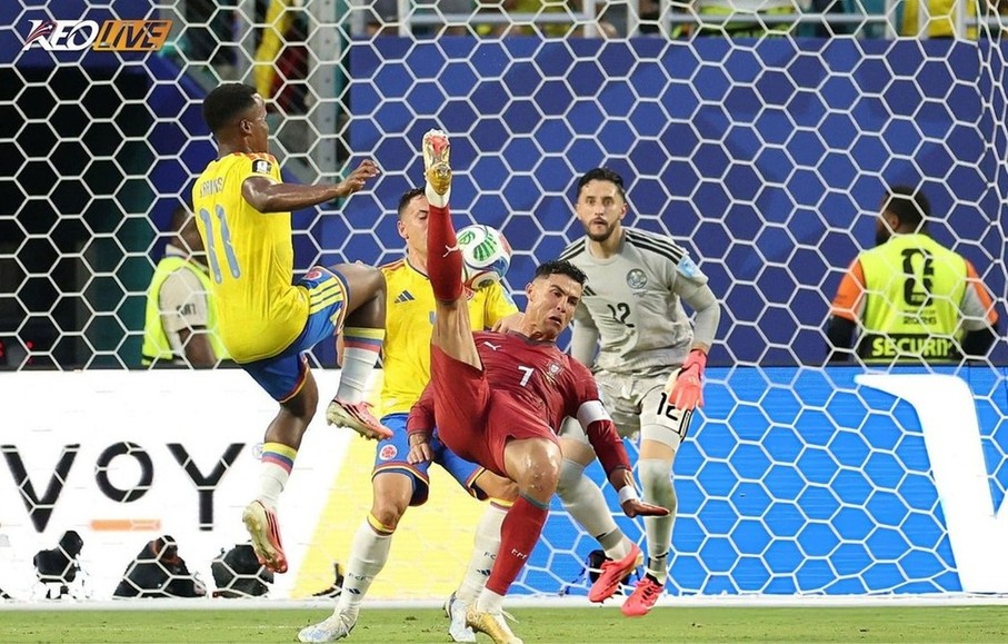 Nỗ lực của Ronaldo chưa thể đem về bàn thắng | Keolive