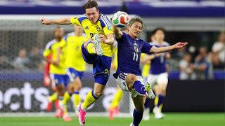 Hình ảnh cho bài Nhật Bản và Thụy Điển dắt tay nhau vào vòng 32 đội sau trận hòa 1-1