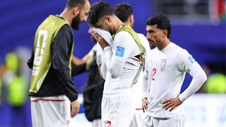 Hình ảnh cho bài VAR kịch tính phút cuối, Iran thấp thỏm chờ đợi kết quả của 3 trận đấu còn lại
