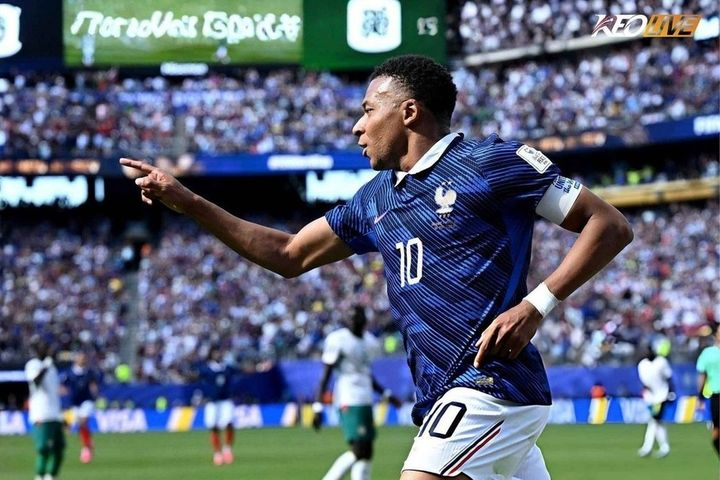 Hình ảnh minh họa cho bài viết Mbappé bùng nổ, Les Bleus đòi nợ thành công trước Senegal