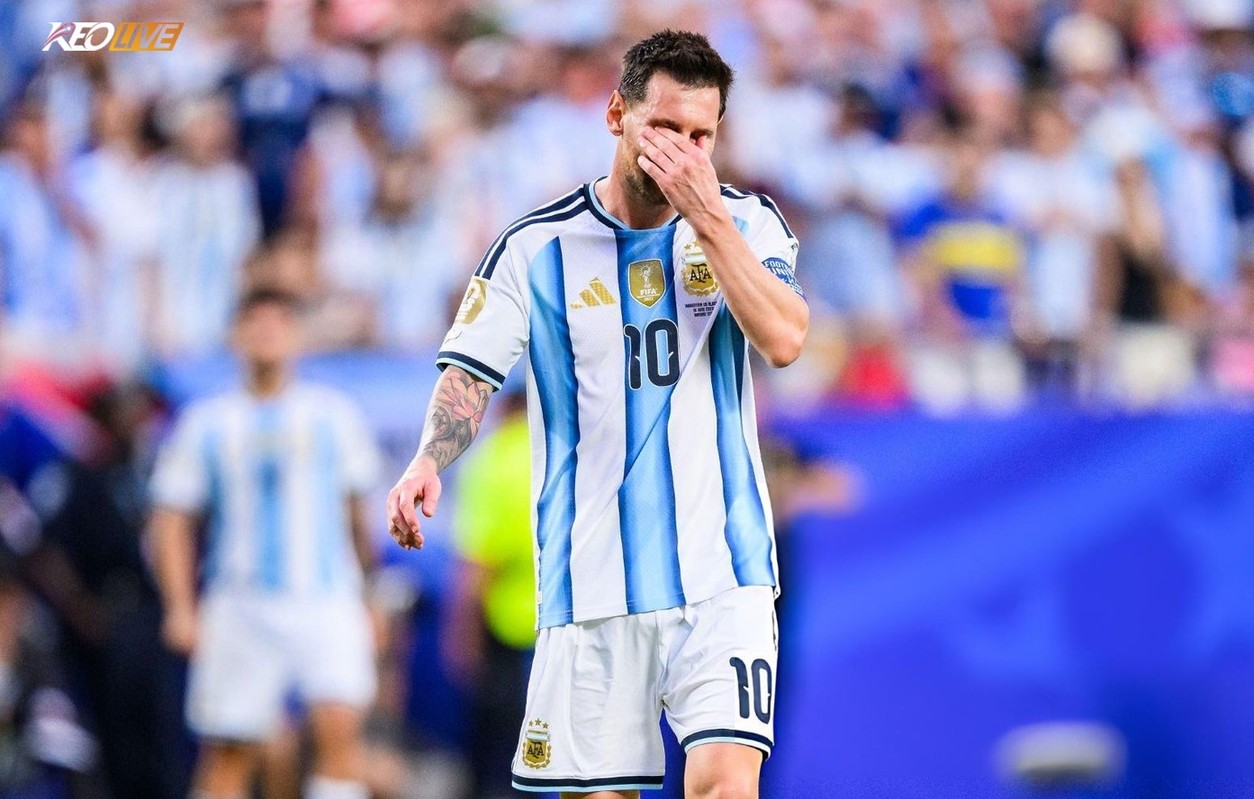 Messi thừa nhận anh vừa trải qua những ngày đầy khó khăn | Keolive
