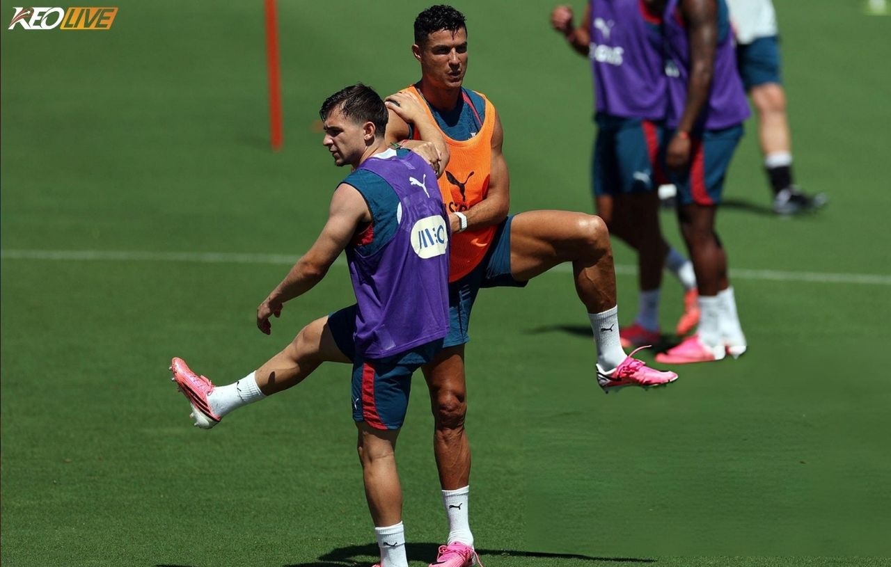 Ronaldo và Conceicao cùng tập luyện, hướng đến trận đấu quan trọng | Keolive