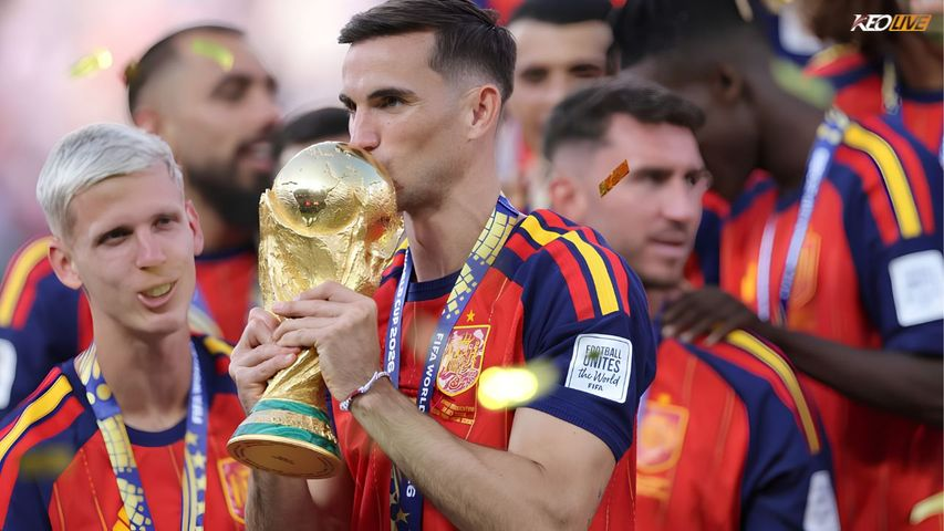 Mô tả hình ảnh cho bài viết Fabian Ruiz lọt đề cử Quả bóng Vàng sau mùa giải lịch sử