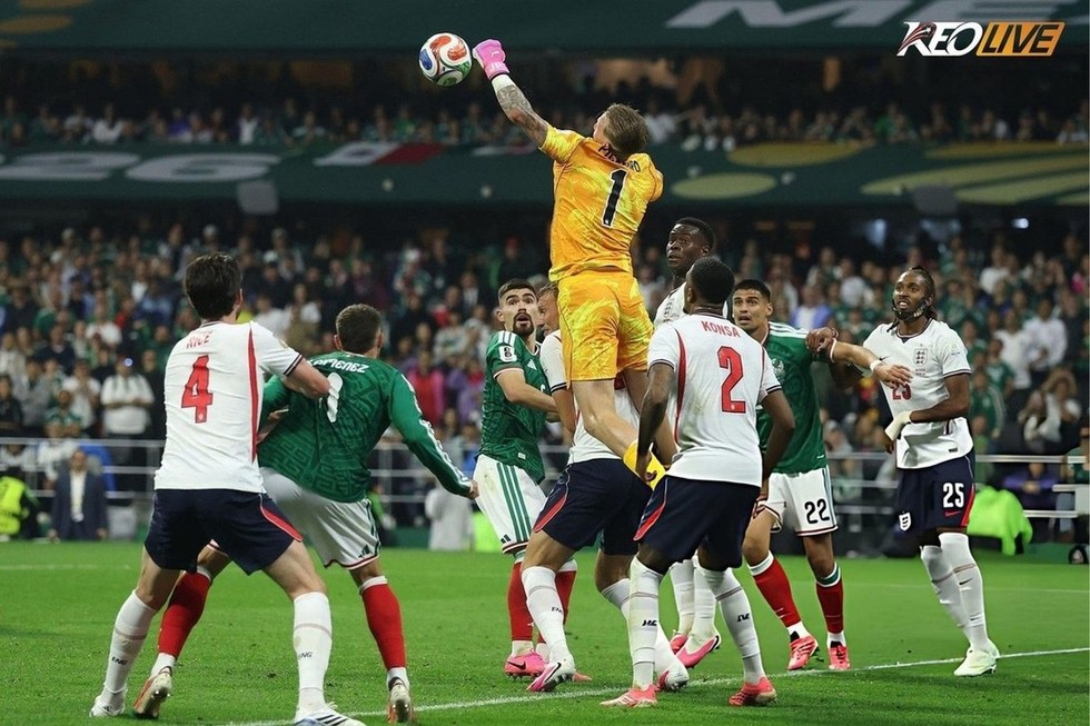 Pickford đã phải vất vả đến những giây cuối cùng | Keolive