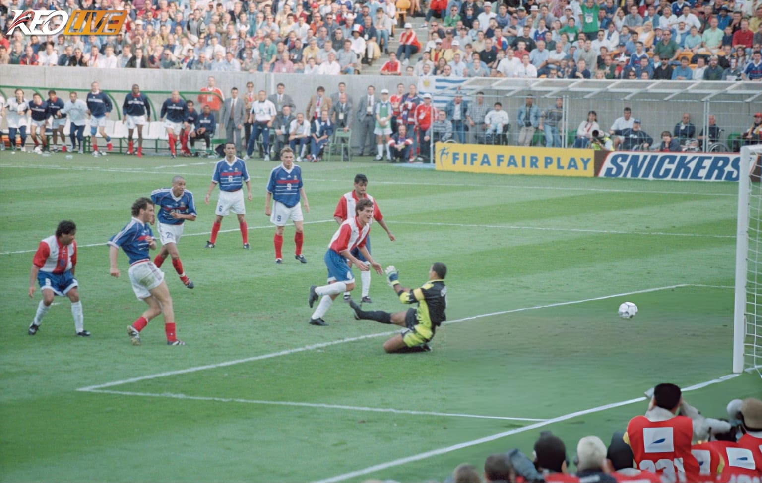 Pháp đánh bại Paraguay với tỷ số 1-0 tại World Cup 1998 | Keolive