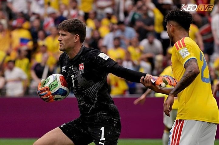 Mô tả hình ảnh cho bài viết Kobel hóa người hùng, Thụy Sĩ lần đầu vào tứ kết World Cup sau 72 năm