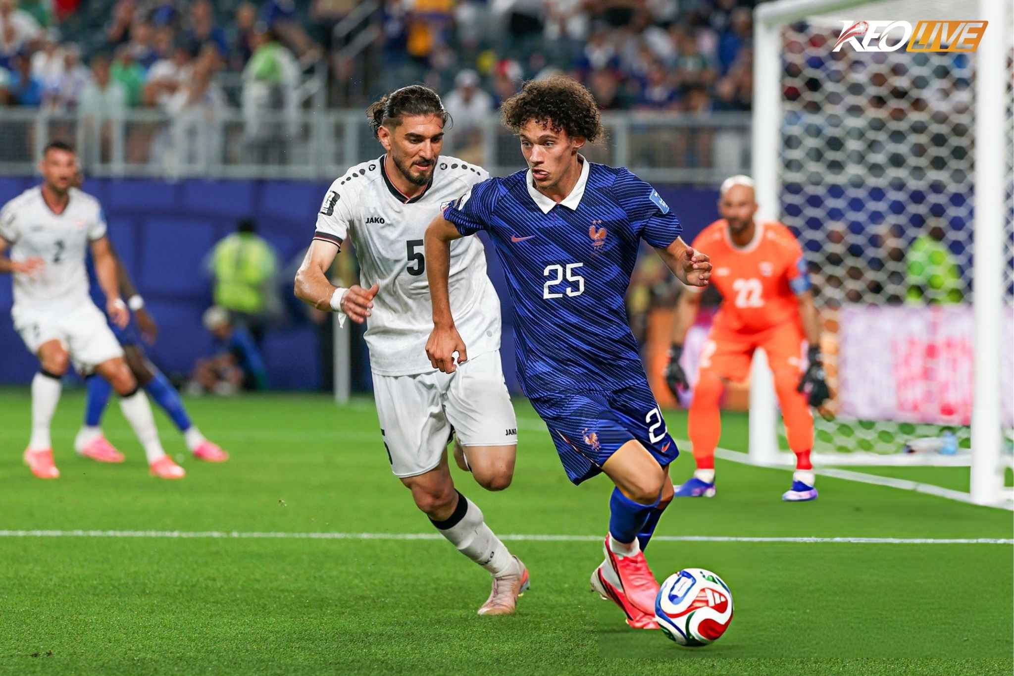 PSG sẵn sàng phá két vì Akliouche | Keolive