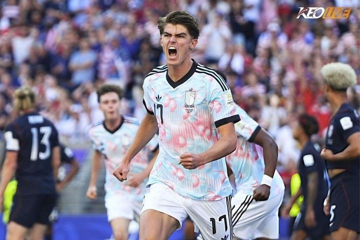 Mô tả hình ảnh cho bài viết De Ketelaere rực sáng, Quỷ đỏ châu Âu tiễn chủ nhà khỏi World Cup